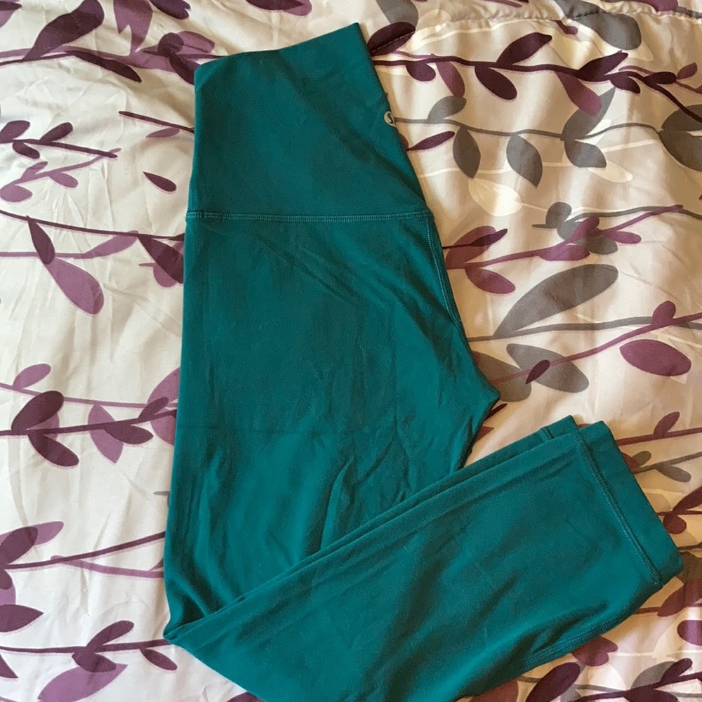LULULEMON ALIGN CROP 21”